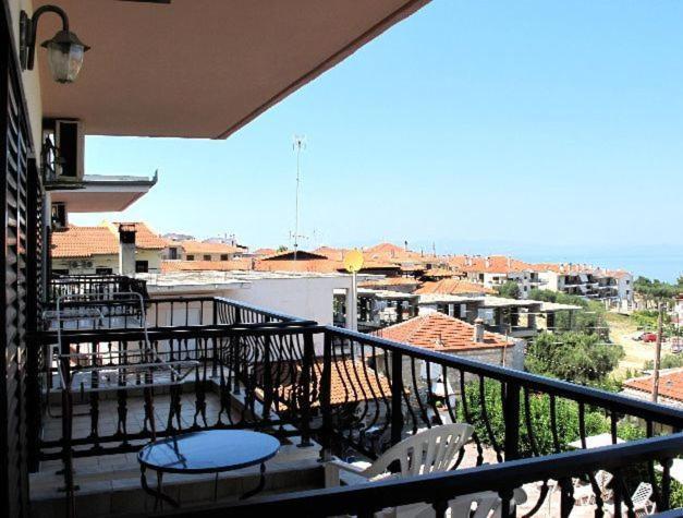 كريوبيجي Skentos Hotel المظهر الخارجي الصورة