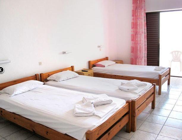 كريوبيجي Skentos Hotel المظهر الخارجي الصورة