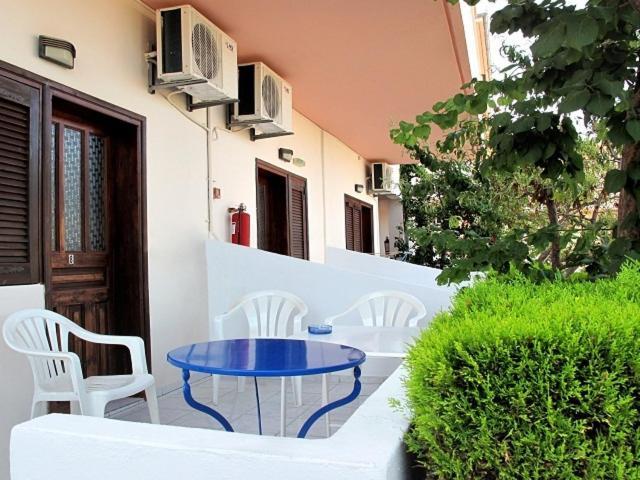 كريوبيجي Skentos Hotel المظهر الخارجي الصورة
