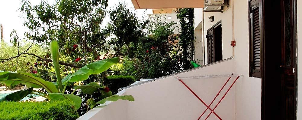 كريوبيجي Skentos Hotel المظهر الخارجي الصورة
